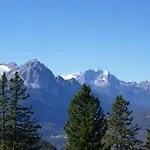 Alpenheim Apartman *